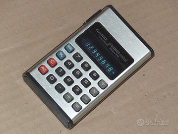 Casio P-810 Calcolatrice vintage con display VFD