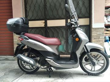 Scooter 4T Sym Symphony 125 S