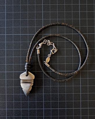 Collana uomo Fossil coutchouc e ciondolo acciaio