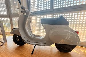 Vespa 50 special