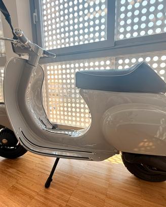 Vespa 50 special