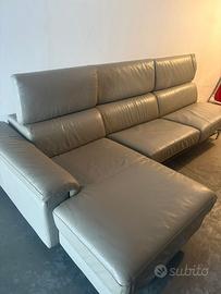 Divano Letto con penisola in pelle come nuovo