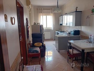 Ampio e luminoso appartamento in zona alta a