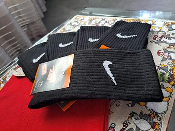 Calzini Nike nero 5paia n.36-39 