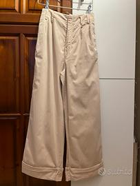 Pantloni a gamba ampia e dritta Bershka