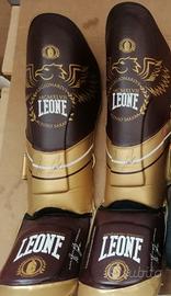 paratibie leone  misura xl