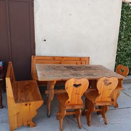 set angolare da cucina in legno