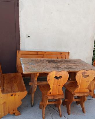 set angolare da cucina in legno