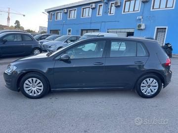 VOLKSWAGEN Golf 1.2 TSI 85 CV 5p.