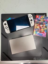 Nintendo Switch Oled + Mario Kart 8 Deluxe