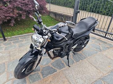 Yamaha Fz6
