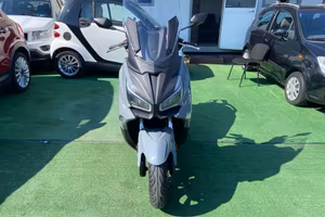 Sym Joymax 300 z+300