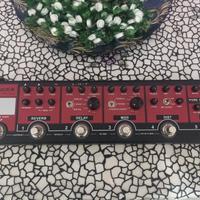 MOOER RED TRUK 