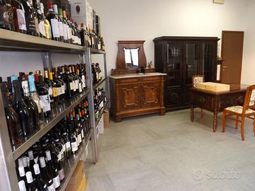 ARREDAMENTO COMPLETO PER ENOTECA 7.500 euro