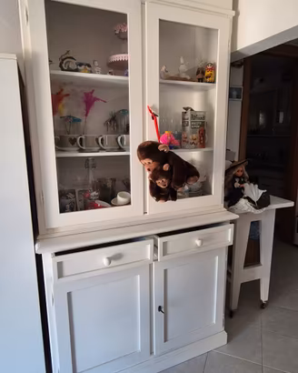 Credenza con vetrina 