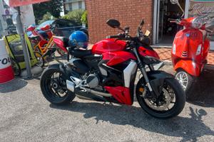 Ducati streetfigher v2