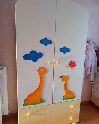 Piccola cameretta bambino/a