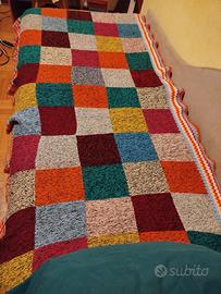 copriletto/ coperta in lana fatto a mano