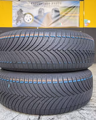 2 Gomme Bridgestone 235/65R17 4 Stagioni85%residui