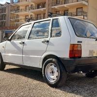 Uno fire iscritta Asi