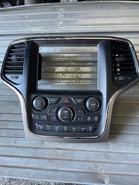 Plancia interna con comandi aria jeep grand cherok