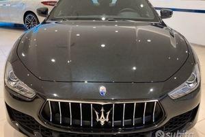 Maserati ghibli anno 2020 per ricambi