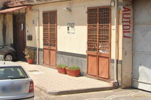 Locale commerciale 70 mq più spazio esterno CAT C1