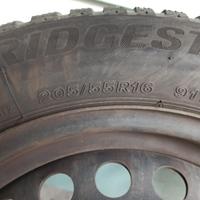 4 Gomme invernali con cerchione