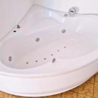 vasca idromassaggio angolare 