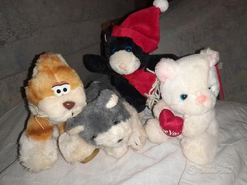 Set di Peluche a forma di gatto
