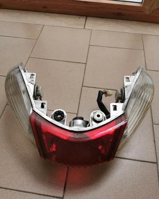 faro posteriore Honda sh 300 