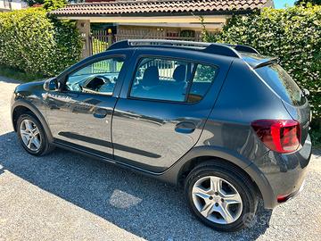 Dacia sandero stepway gpl