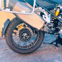 n 1 Tappo Coprimozzo nero Bmw moto scooter gs1250