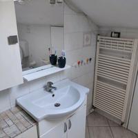 Compreso di tutte le spese appartamento mansardato