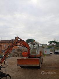 Caricatore gommato Dalla Bona targato