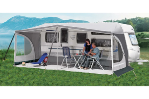 Tendalino estivo per roulotte