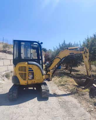 komatsu PC 30mr-3