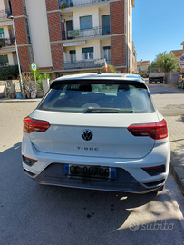 Volkswagen T- ROC 1.5 TSI ACT DSG BUSINESS