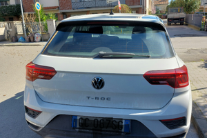Volkswagen T- ROC 1.5 TSI ACT DSG BUSINESS
