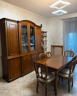 Soggiorno completo in legno