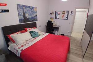 Camera matrimoniale per ragazze