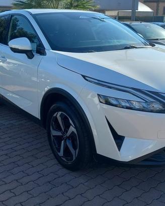 NISSAN Qashqai MHEV 140 CV N-Connecta