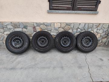 gomme su cerchi 175 65 R14 Fiat Panda 