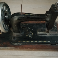 Antica macchina da cucire