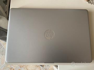 Notebook Hp 15 pollici come nuovo