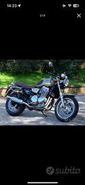 Triumph Thunderbird 900 no bonneville
