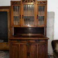 Credenza stile Liberty