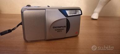 macchina fotografica olimpus