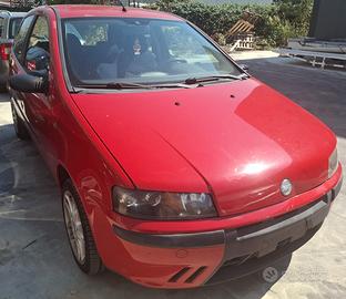 FIAT PUNTO per ricambi usati