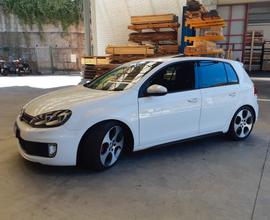 Volkswagen Golf 2.0 TSI 5p. GTI